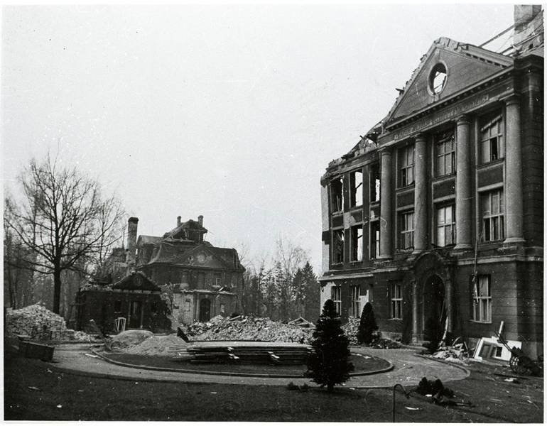 Im Februar 1944 zerstörten Bomben das KWI für Chemie fast vollständig. Bild: Archiv der MPG Berlin-Dahlem