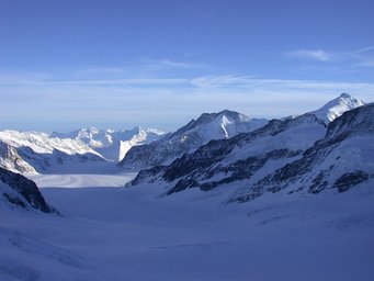 View from Jungfraujoch over the Aletsch glacier. Picture: J. Schneider, MPIC. View from Jungfraujoch over the Aletsch glacier. Picture: J. Schneider, MPIC.