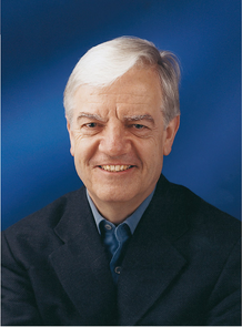 Der Geochemiker Albrecht Hofmann wird mit einem Symposium anlässlich seiner Emeritierung geehrt. Der Geochemiker Albrecht Hofmann wird mit einem Symposium anlässlich seiner Emeritierung geehrt.