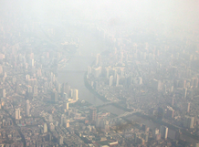Die neuen chemischen Exposition-Wirkungsbeziehungen liefern eine quantitative Grundlage, um die Bedeutung von Luftschadstoffen in den verschiedenen Regionen der Welt, wie in der chinesischen Megastadt Guangzhou während eines Smogs zu bewerten.