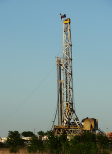 Quelle für Ethan? Eine Gasförderplattform bei Alvarado in Texas. Quelle für Ethan? Eine Gasförderplattform bei Alvarado in Texas.