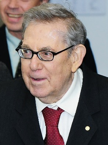 Paul J. Crutzen Paul J. Crutzen