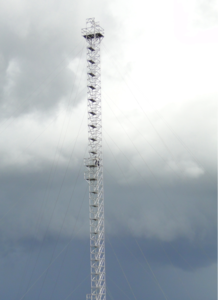 Bilck auf den 80 Meter hohen Turm Claire. Bilck auf den 80 Meter hohen Turm Claire.