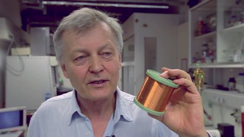 Deutsch 8:49 min, 2016.