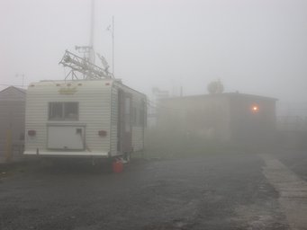 Measurement trailer at the East Peak. Picture: J. Schneider, MPIC Measurement trailer at the East Peak. Picture: J. Schneider, MPIC