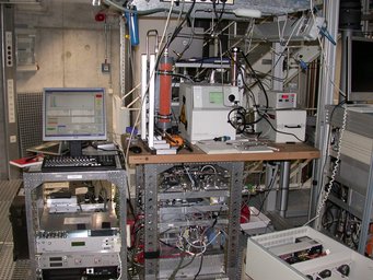 Aerosol Mass Spectrometer and Scanning Mobility Particle Sizer during a FROST experiment at TROPOS. Picture: J. Schneider, MPIC. Aerosol Mass Spectrometer and Scanning Mobility Particle Sizer during a FROST experiment at TROPOS. Picture: J. Schneider, MPIC.