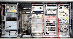 This instrumented container is installed about 6-10 times per year in the Lufthansa airbus A340-600 and conducts 4 consecutive flights before returning to KIT. The CARIBIC-AMS is indicated by the red box. Picture: F. Obersteiner, KIT.