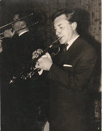 Günter Lugmair was a passionate trumpet player in a jazz band throughout his whole life. Günter Lugmair was a passionate trumpet player in a jazz band throughout his whole life.