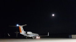 HALO after a night landing under a full moon. (c) J. Schneider