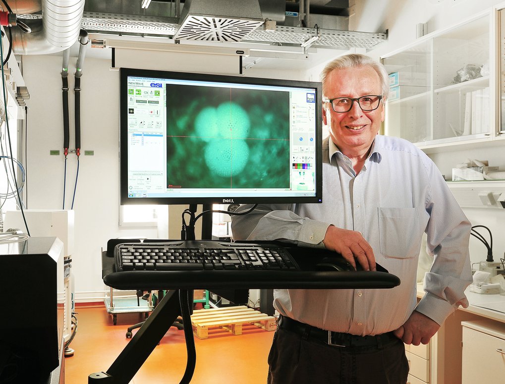 Lifetime achievement in science honored | Max Planck Institute for ...