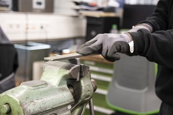 fräsen, feilen, drechseln.