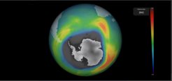 Messungen des Copernicus-Satelliten Sentinel-5P im Jahr 2023 zeigen das Ozonloch über der Antarktis.