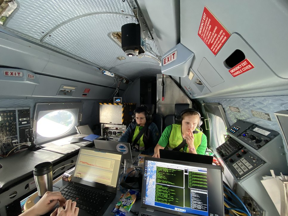 The instruments and measurement data are checked on board the research aircraft by scientists.