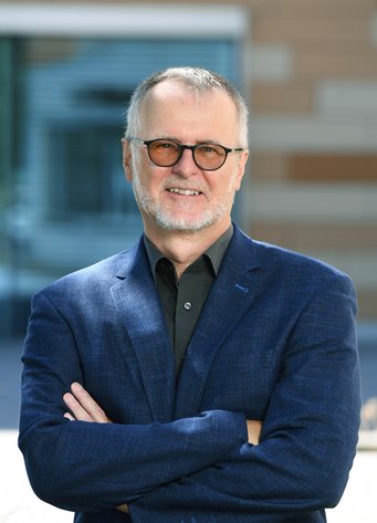 Stephan Borrmann Stephan Borrmann