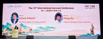 Verleihung des Fissan-Pui-TSI-Preises auf der Internationalen Aerosolkonferenz 2026. Internationalen Aerosol-Konferenz mit Präsentation der Gewinner Ulrich Pöschl vom Max-Planck-Institut und Hang Su vom Institut für Atmosphärische Physik, China.