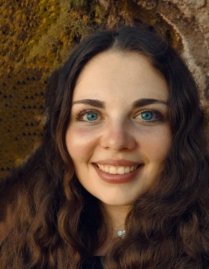 Image of Laura Wuest